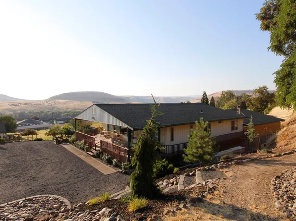 3350 Clemans Rd, Clarkston, WA 99403