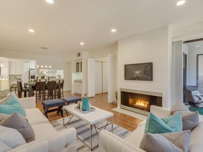 2324 S Beverly Glen Blvd, Los Angeles, CA, 90064