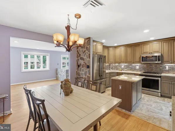 10713 Gregory St, Silver Spring, MD 20901