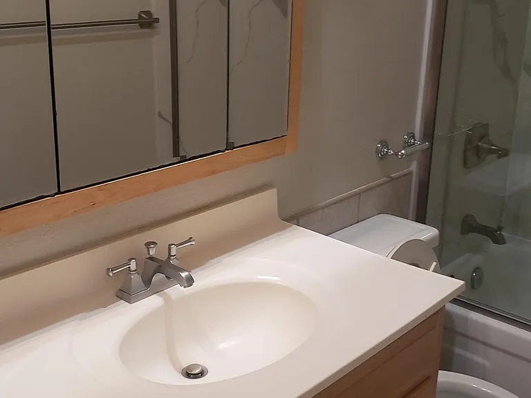 2728 Tiber Dr — Photo 23