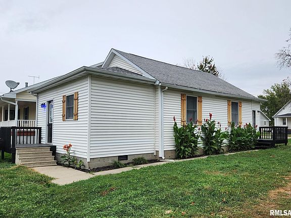 2nd image of 1701 N Logan St
