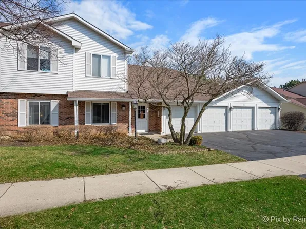 308 Sandpebble Ln #229, Aurora, IL 60504