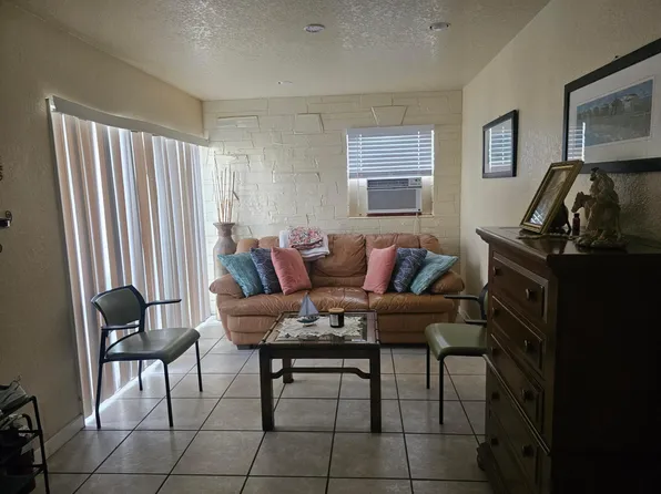 2512 Arthur Street, Hollywood, FL 33020