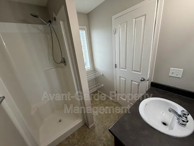 57 Vaughn Ave — Photo 12