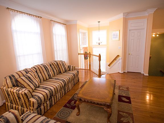 Living Room - Foyer