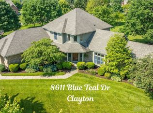 8611 Blue Teal Dr, Clayton, OH 45315