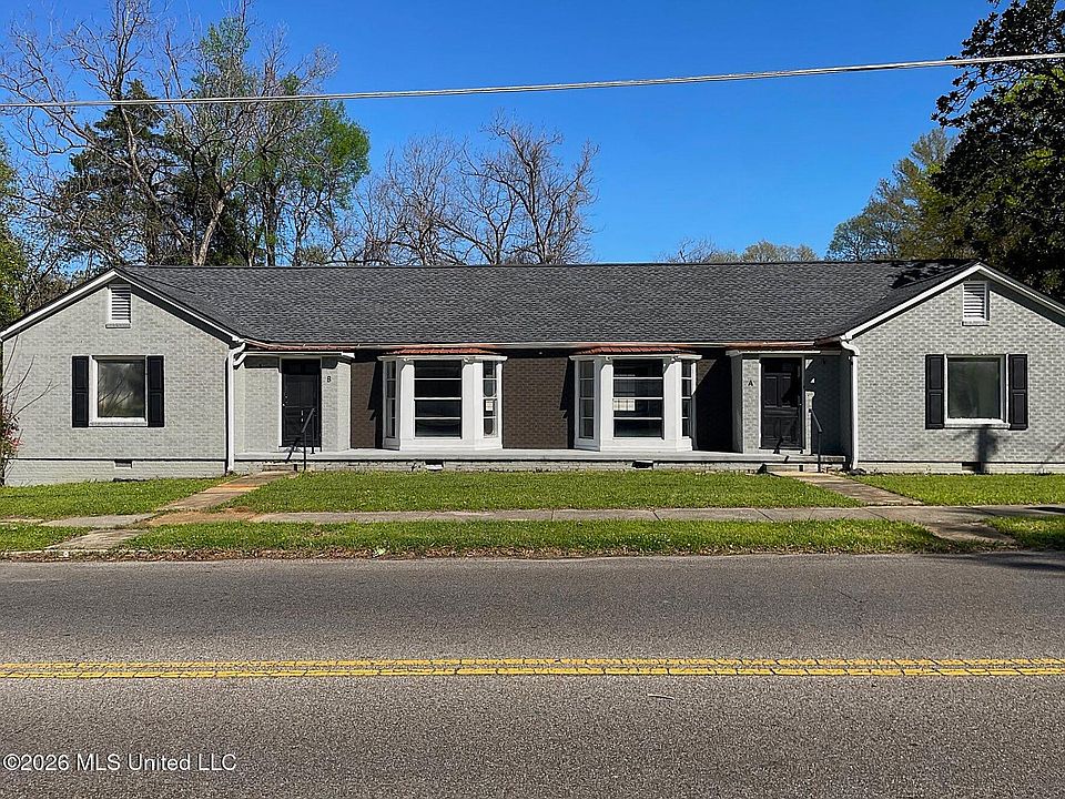 1st image of 2300 23rd Ave