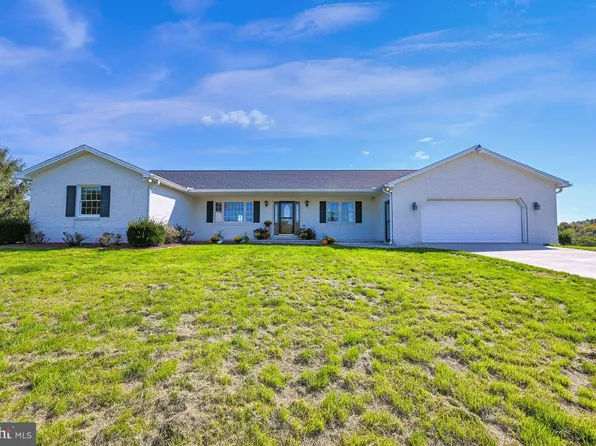 1537 Snyder Corner Rd, Red Lion, PA 17356