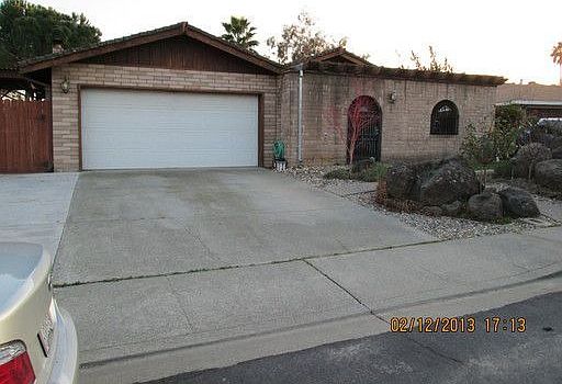 1st image of 442 Wilmington Way
