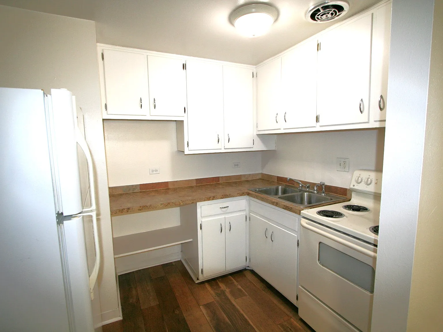 1 bed, 450 sqft, $1,195 — Photo 4