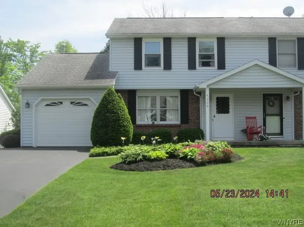 4309 Twilight Ln, Hamburg, NY 14075