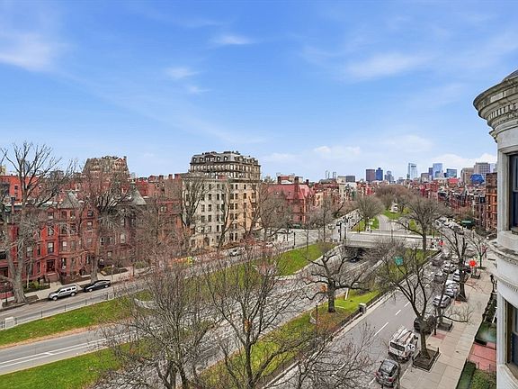 5th image of 386 Commonwealth Ave APT 61