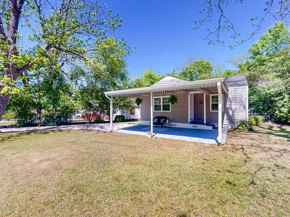 1213 Frederick Rd, Dothan, AL 36301