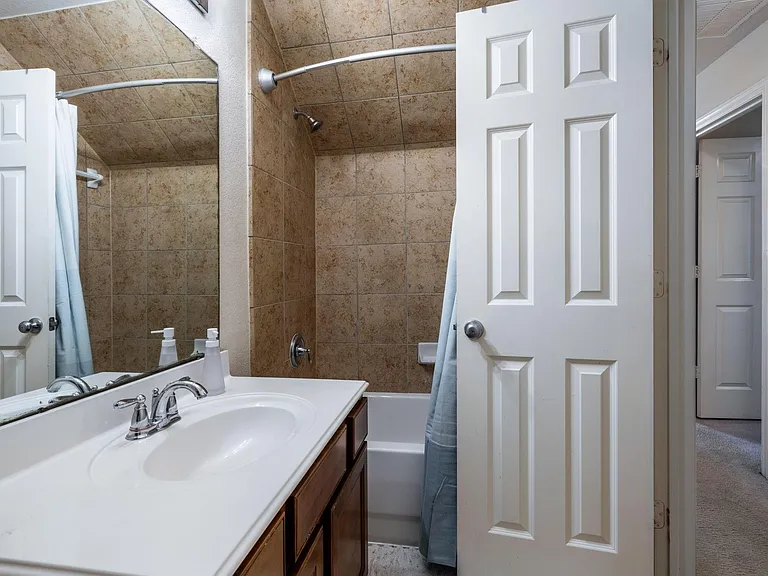 3210 Clearview Cir — Photo 34