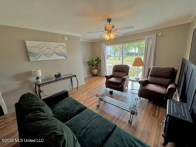3230 Cumberland Rd #35 — Photo 8