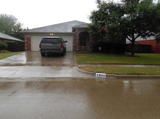 4944 Regal Oak Rd, Grand Prairie, TX 75052