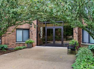 6302 Mineral Point Rd Unit 213, Madison, WI 53705