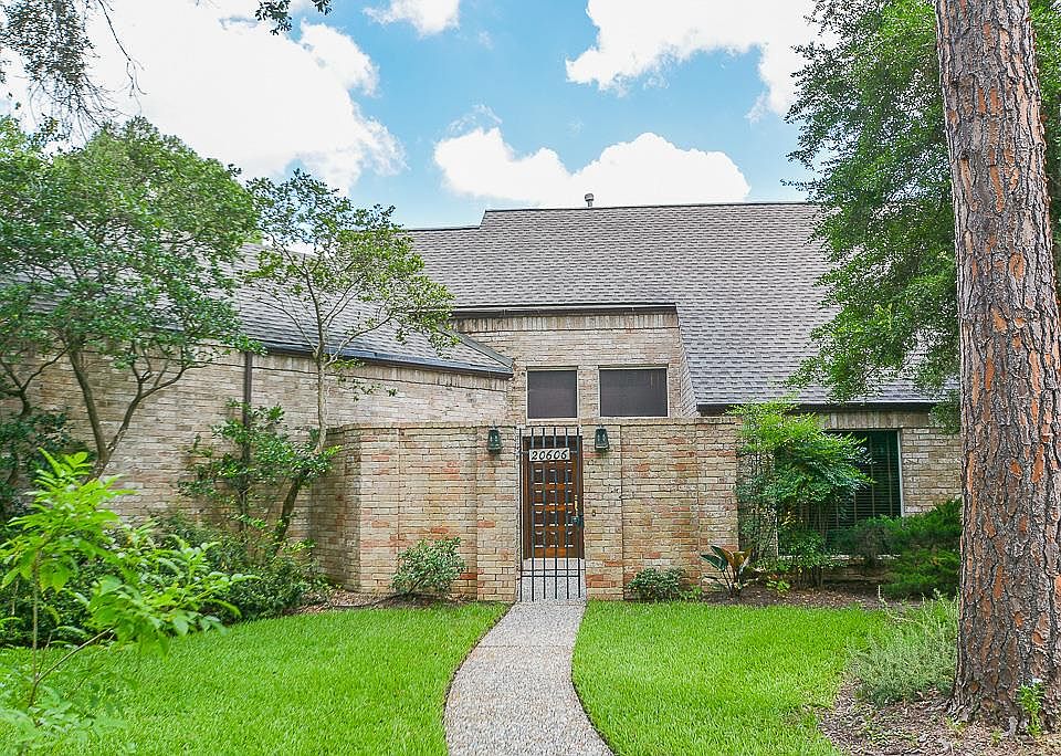 1st image of 20606 Shillington Ct