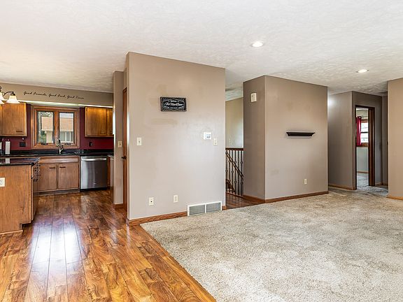 Open floor plan on main.