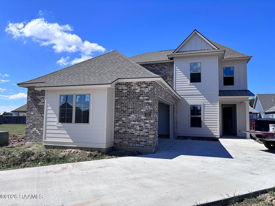 1st image of 102 Waterpointe Ln