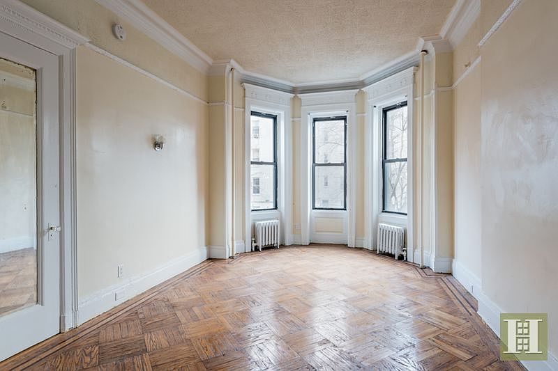 1st image of 1136 Bergen St #2