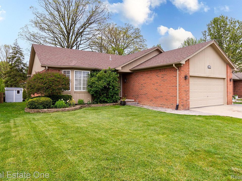 1st image of 23517 Lauren Dr