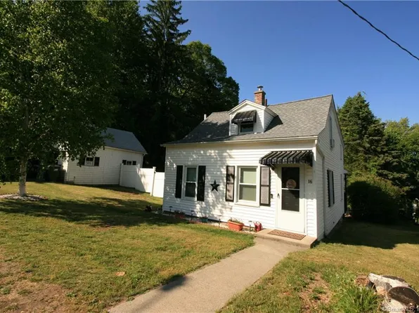 16 Smith Street, Plymouth, CT 06786