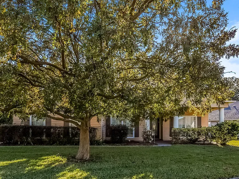 9202 Redtail Dr — Photo 1