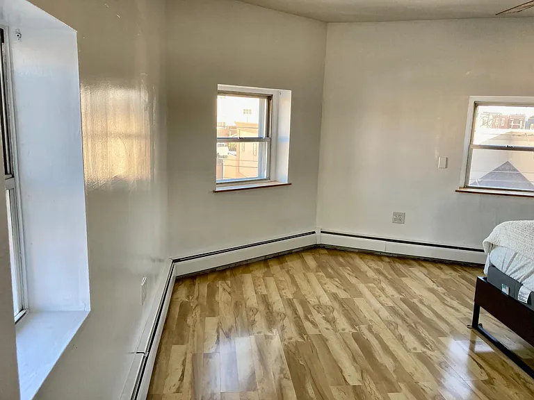 1028 E Passyunk Ave #2 — Photo 9