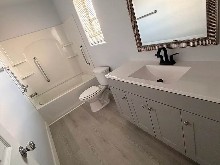 92 Peachtree Hill Ave — Photo 7