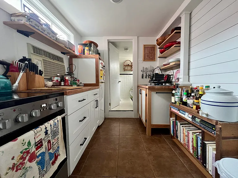 3033 Ponce De Leon St — Photo 17