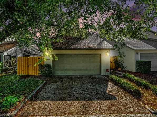 13803 Lazy Oak Dr, Tampa, FL 33613