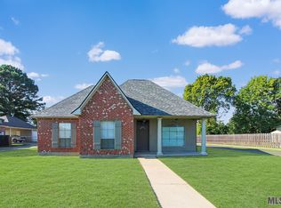 2262 Southwind Ave, Zachary, LA 70791
