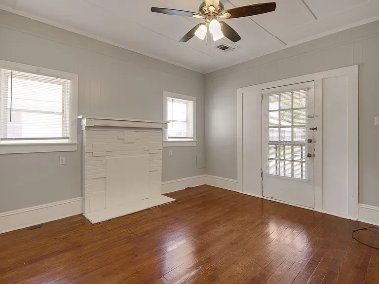 218 Jackson St #A — Photo 16