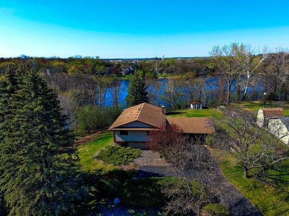 12810 Sunset Trl, Minneapolis, MN 55441