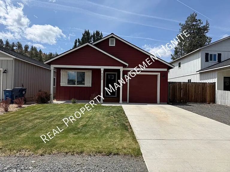 64625 Wood Ave — Photo 1