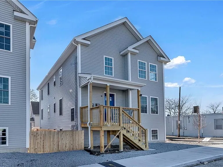 10 Anthony Ave #2 — Photo 28