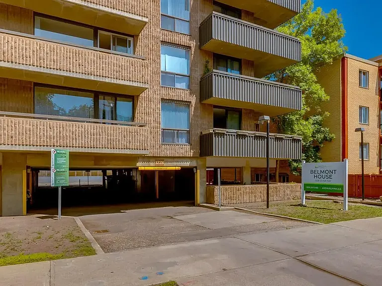 1228 13th Ave SW — Photo 26