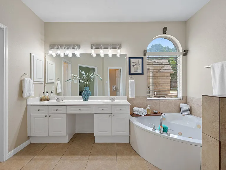 2504 Kimbrook Dr — Photo 21