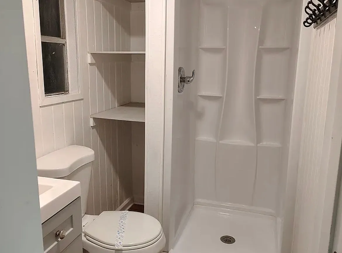1064 Spirit Lake Rd — Photo 3