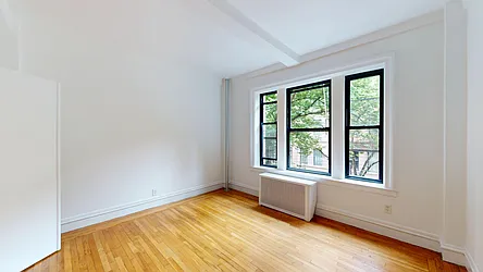 325 West 77th Street, #3B