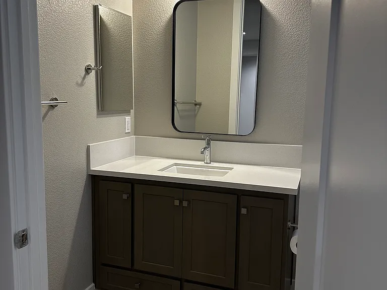 2411 Schooner Ave #A — Photo 4