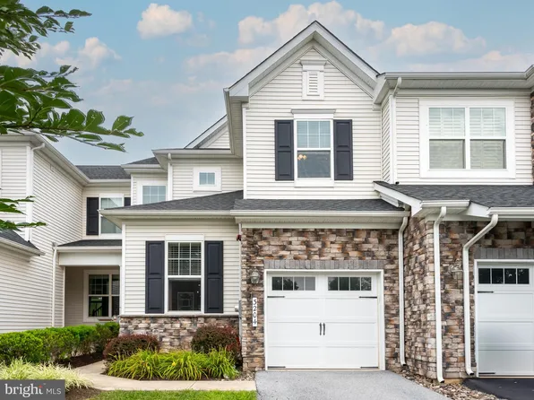 3204 Krista Ln, Chester Springs, PA 19425