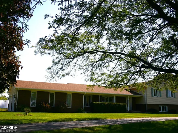 1538 N Every Rd, Mason, MI 48854