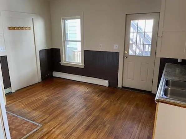 100 Pierce St #1, Lewiston, ME 04240