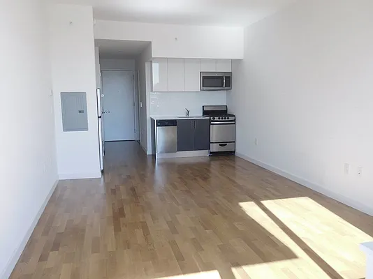 Rented by (Legacy) NY 101, Inc. | media 16