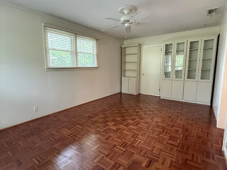 413 Harolds Dr NW — Photo 15