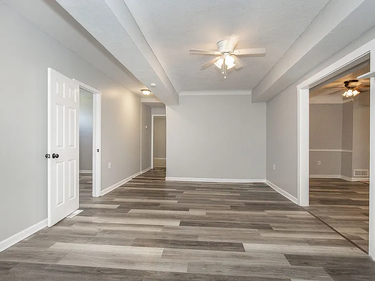 14222 Lorain Ave — Photo 21