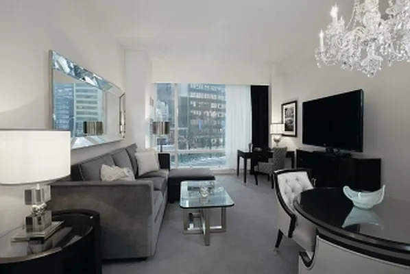 Sold by MNS | media 17