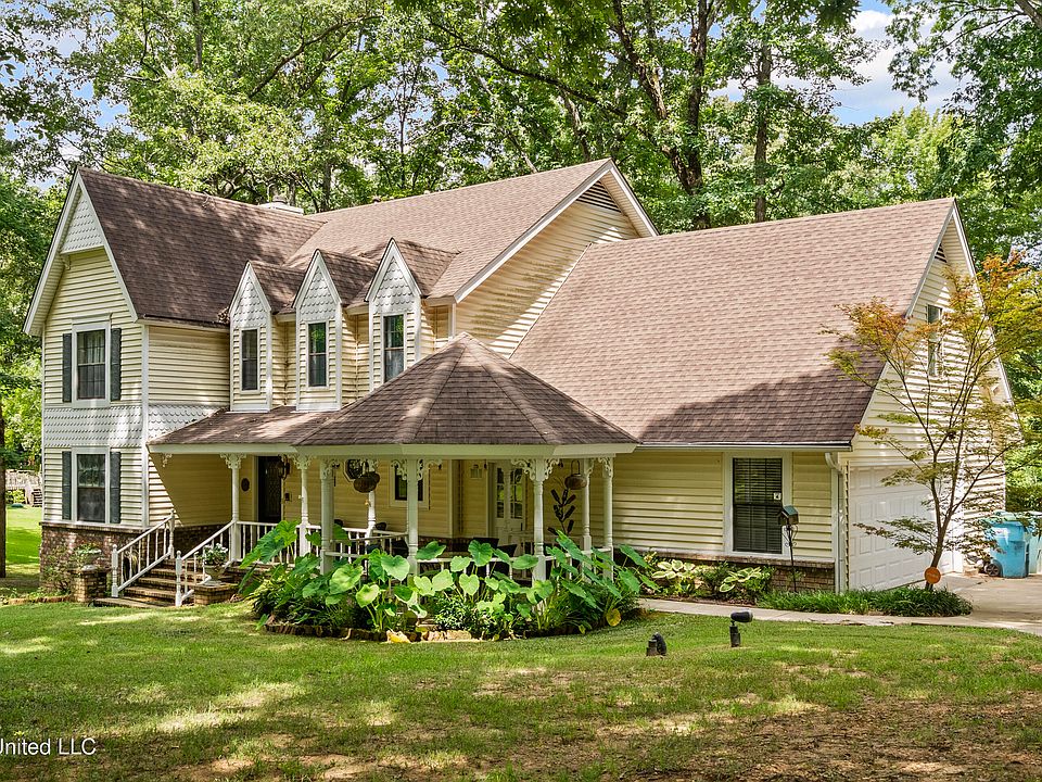 1st image of 7155 Country Oak Dr